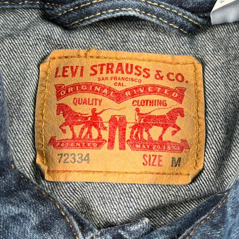 Levi's Trucker Jacket Mens Medium Blue Denim Medium Wash Streetwear Button Front